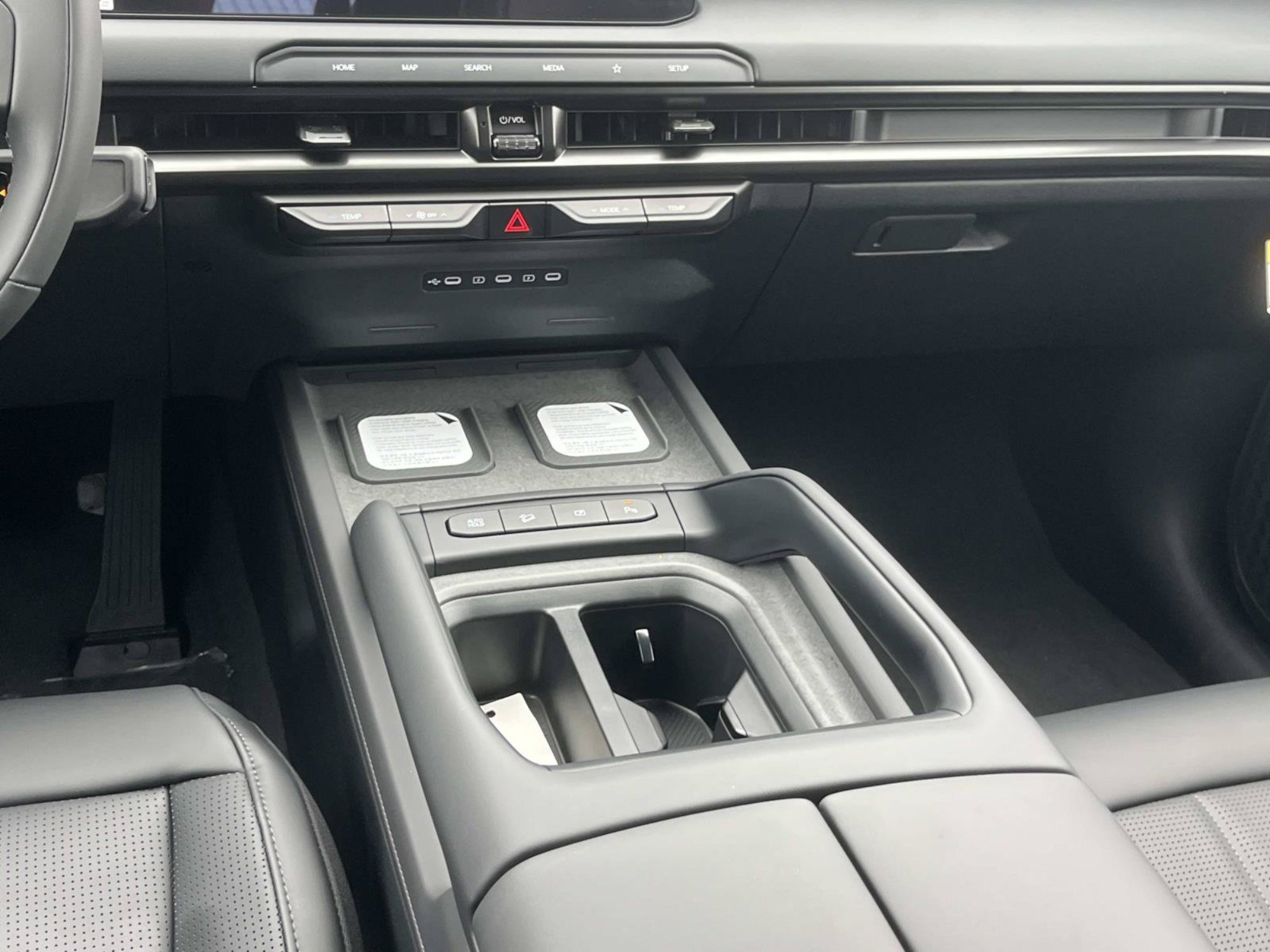New 2027 Terrain Brown Kia X-Line EX image 18
