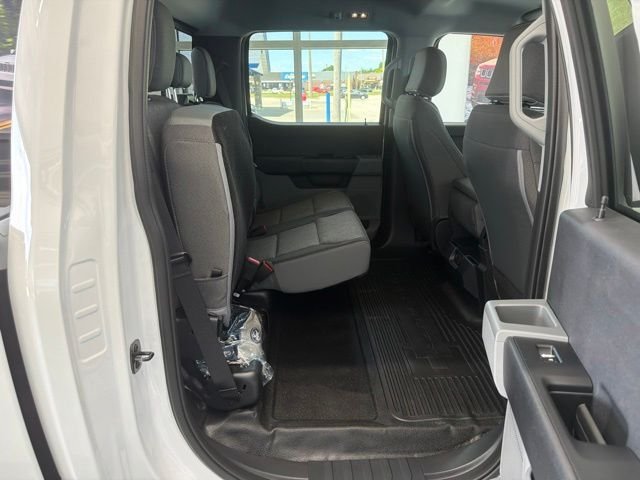 New 2026 Oxford White Ford F-350® XL image 53