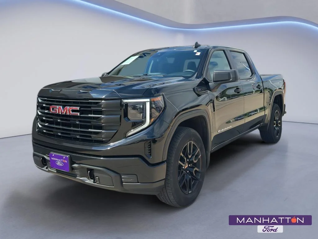 Used 2024 Onyx Black GMC Pro image 1