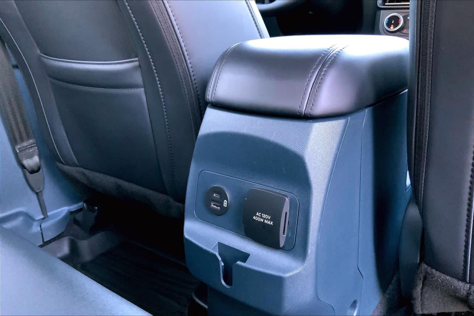 Used 2024 Carbonized Gray Metallic Ford LARIAT Advanced image 36