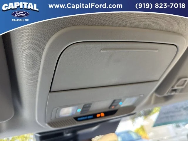 Used 2025 White Ford Premium image 32