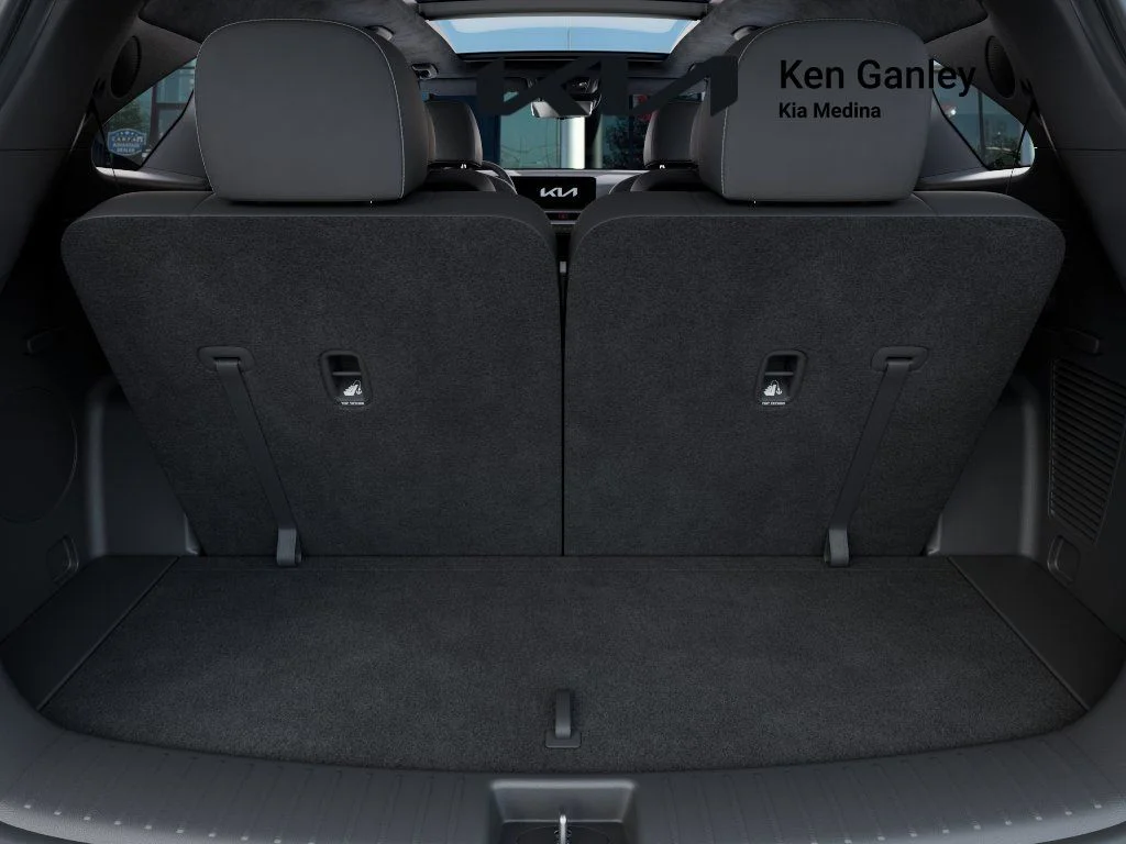 New 2026 Snow White Pearl Kia X-Line SX Prestige AWD image 19