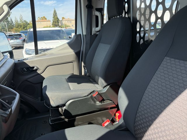 Certified Used 2025 Oxford White Ford Base image 14