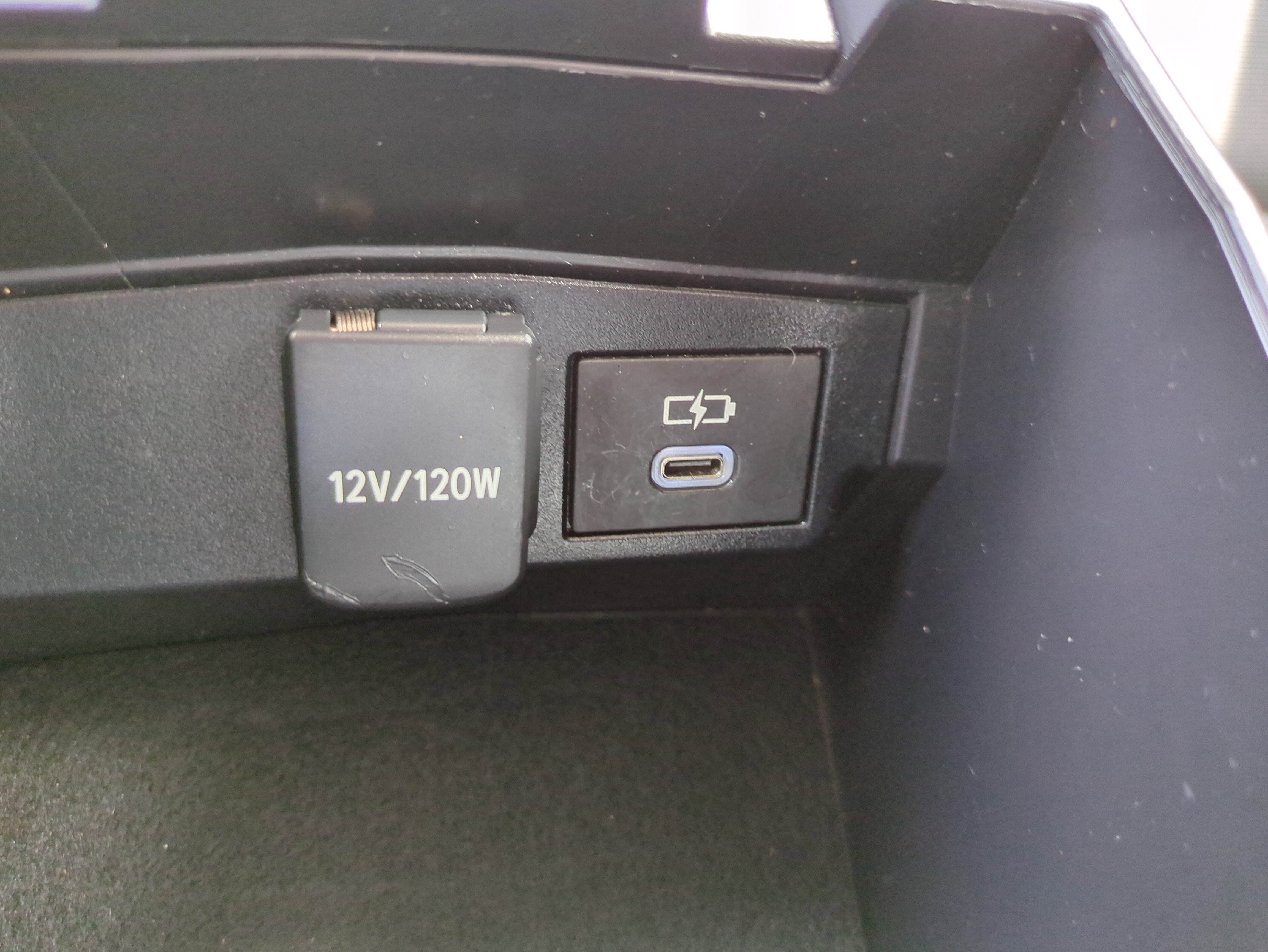 Used 2024 Blueprint Toyota LE image 34