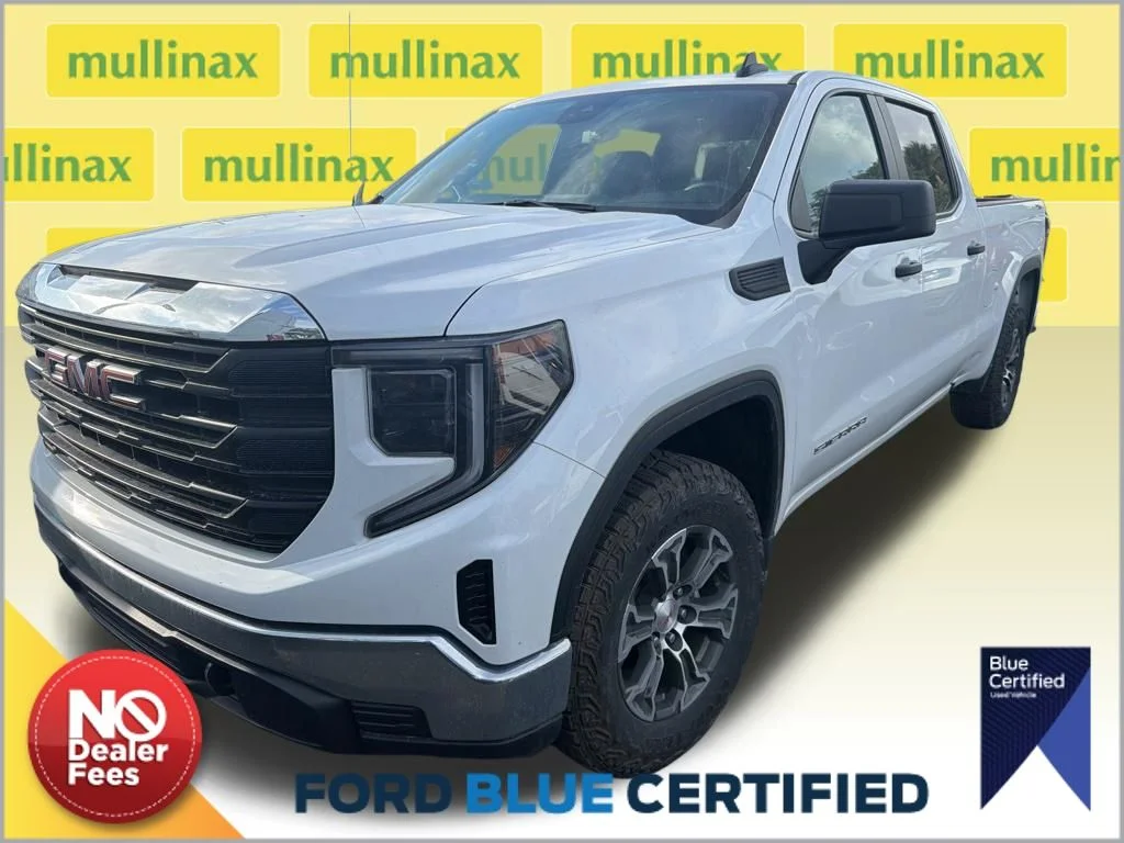 2024 GMC Sierra Pro 4WD Crew Cab Short Box's photo