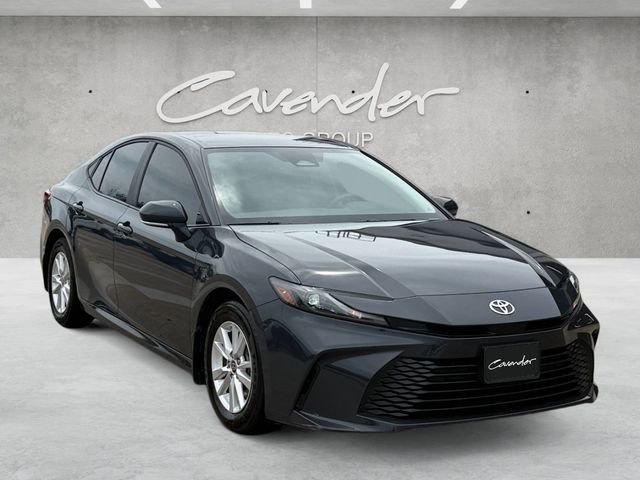 Used 2025 UNDERGROUND Toyota LE image 2