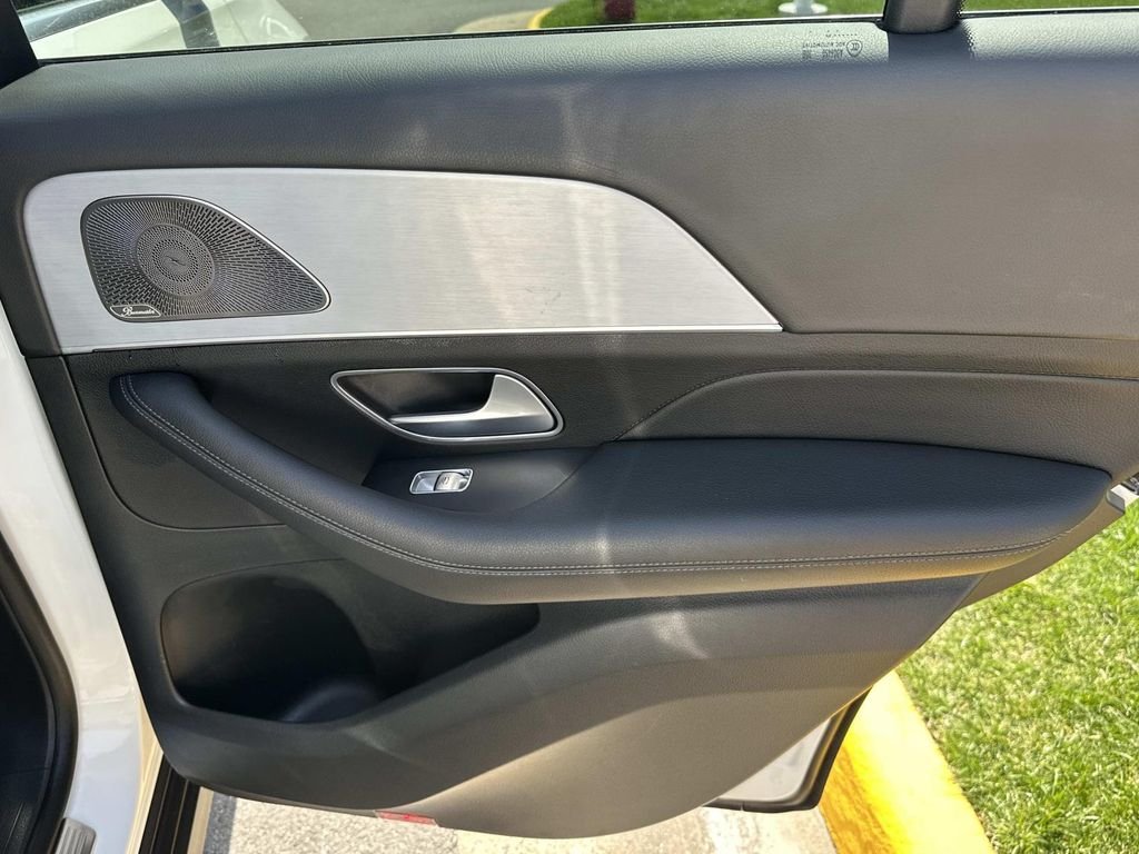 Certified Used 2025 Polar White Mercedes-Benz GLE 350 image 22