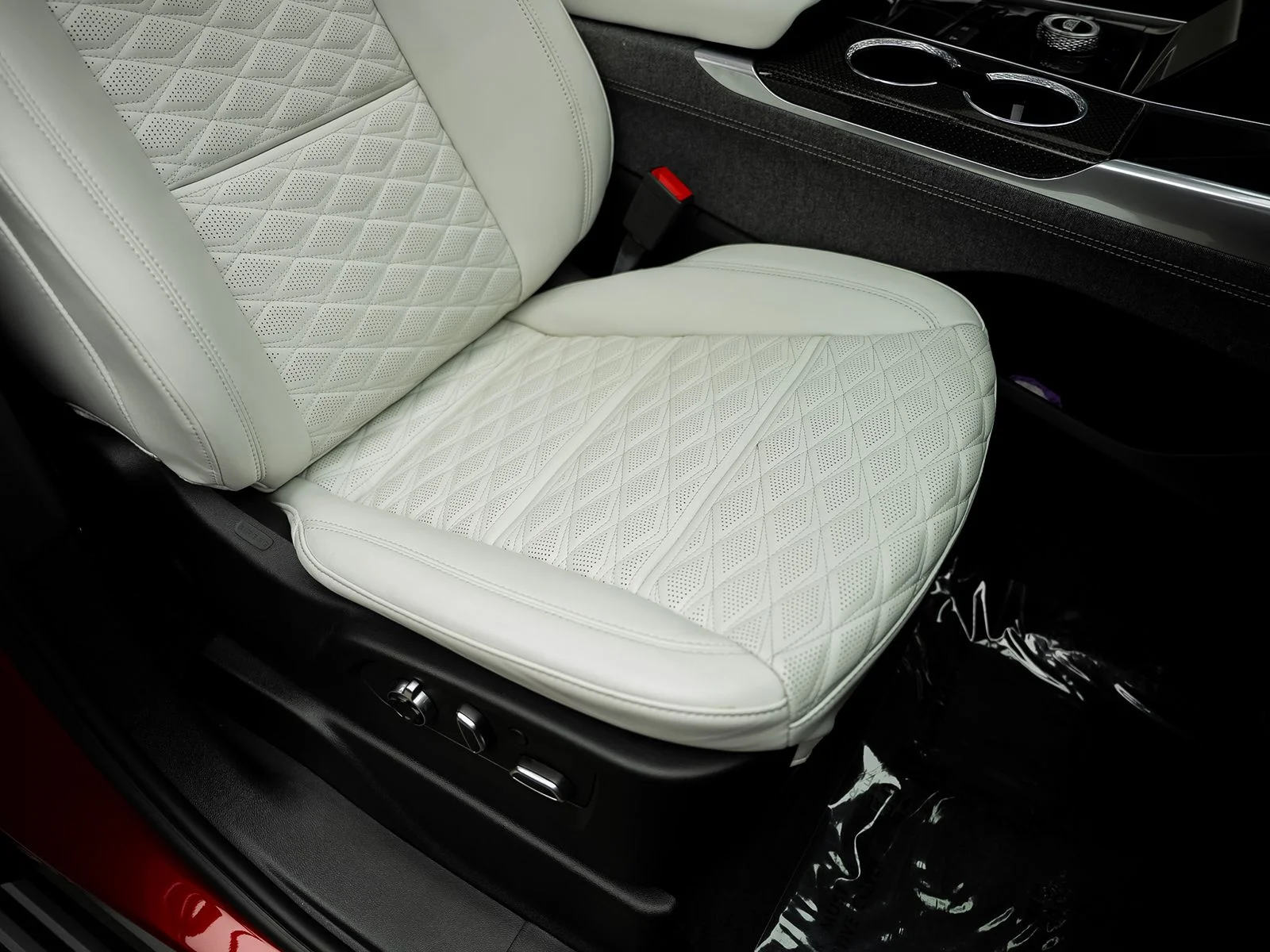 Used 2025 Red Cadillac V-Series image 38