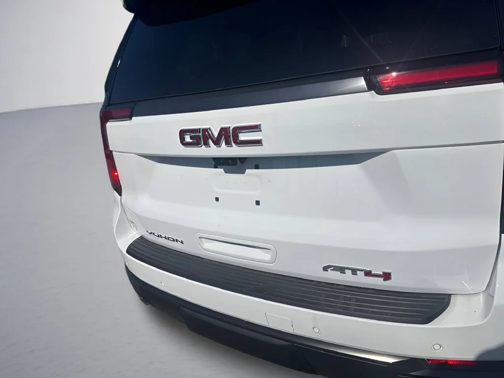 New 2026 Summit White GMC AT4 Ultimate image 43