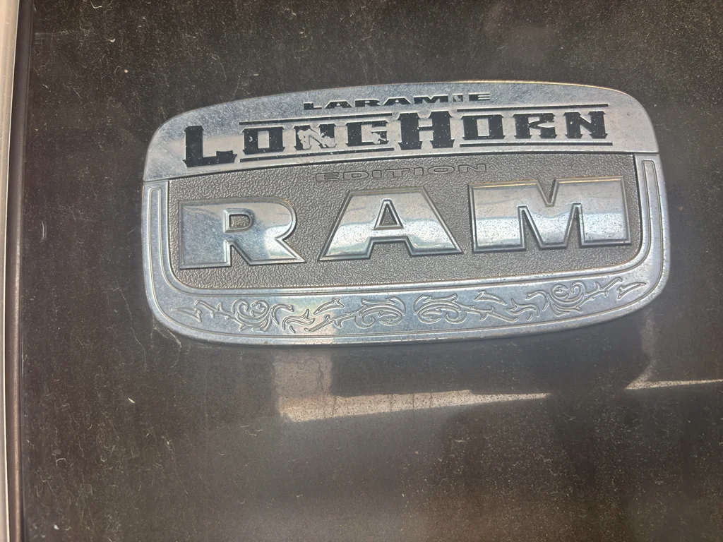 Used 2013 Black Gold Pearlcoat Ram Laramie Longhorn image 8