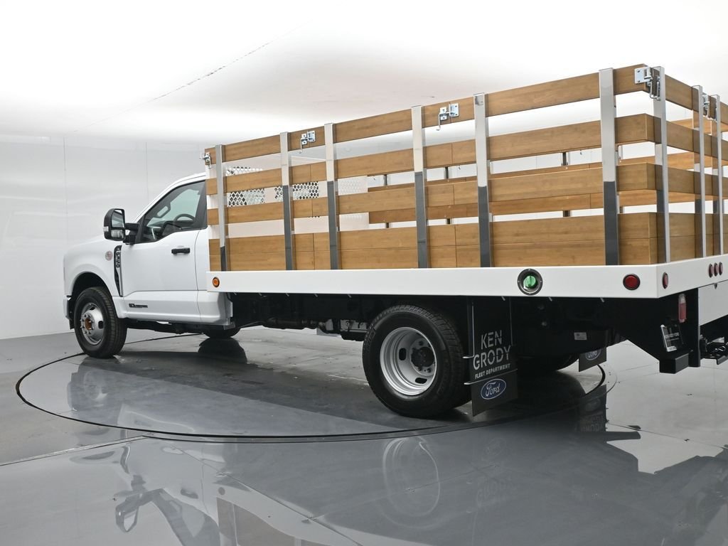New 2026 Oxford White Ford XL image 19