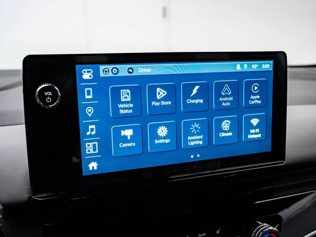 Used 2025 Snowfall Pearl Honda Touring image 32