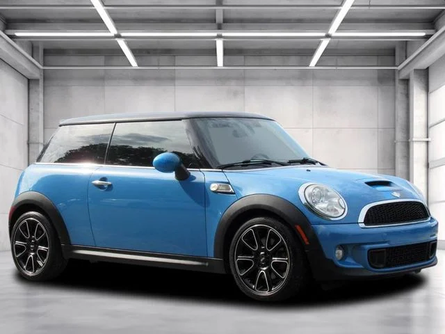2013 MINI Cooper S's photo