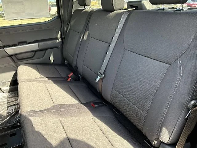 New 2026 Agate Black Metallic Ford XLT image 18