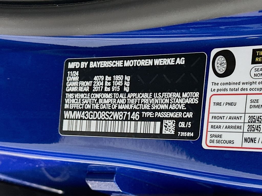Certified Used 2025 Blue MINI Signature Plus image 23