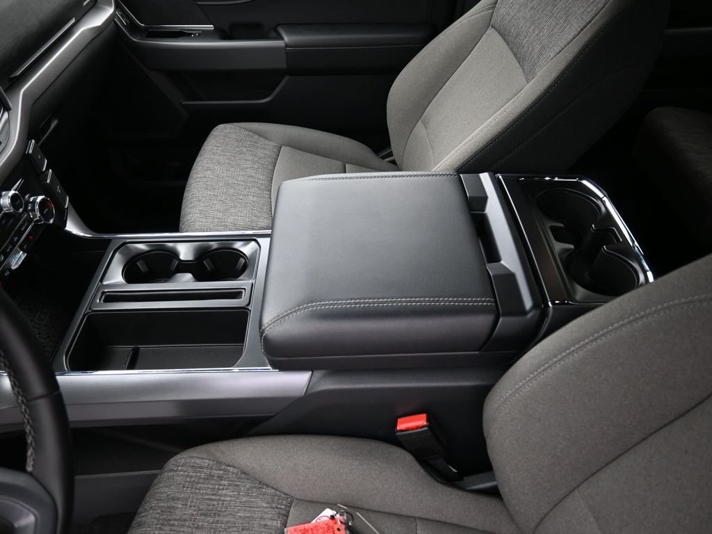 2025 Ford F-150 XLT - Photo 15