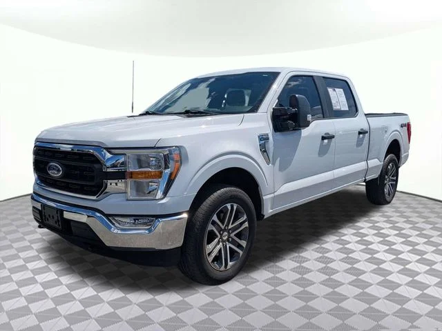 Used 2022 Oxford White Ford XLT image 7