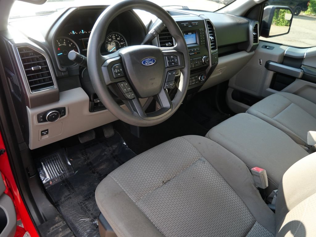 Used 2018 Red Ford Lariat image 3