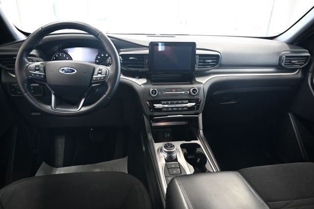 Used 2020 Silver Ford XLT image 14