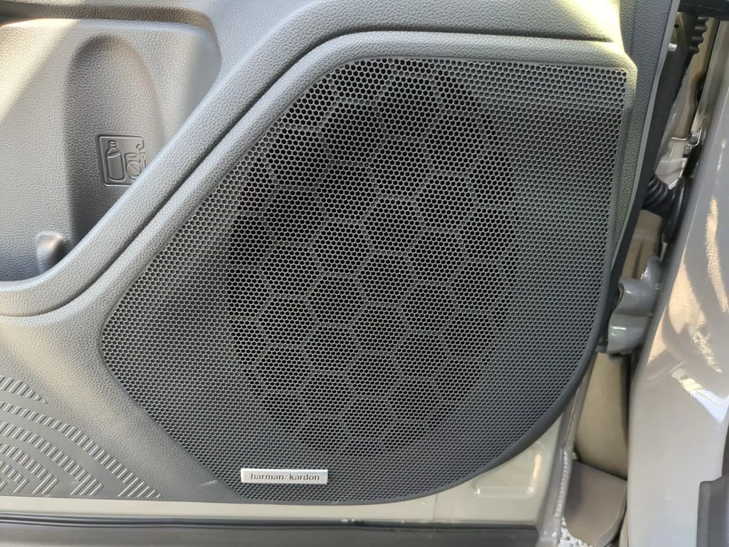 New 2026 RIVER ROCK PEARL Subaru Sport Onyx Edition image 19