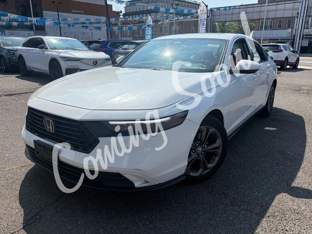 Certified Used 2023 Platinum White Pearl Honda EX image 1
