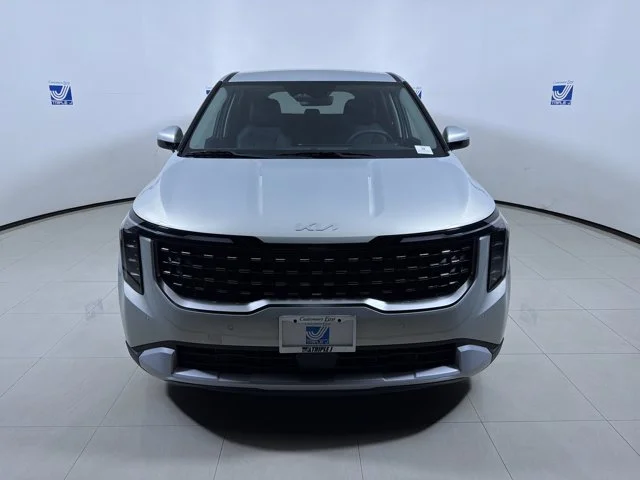 New 2027 IVORY SILVER Kia LXS image 16