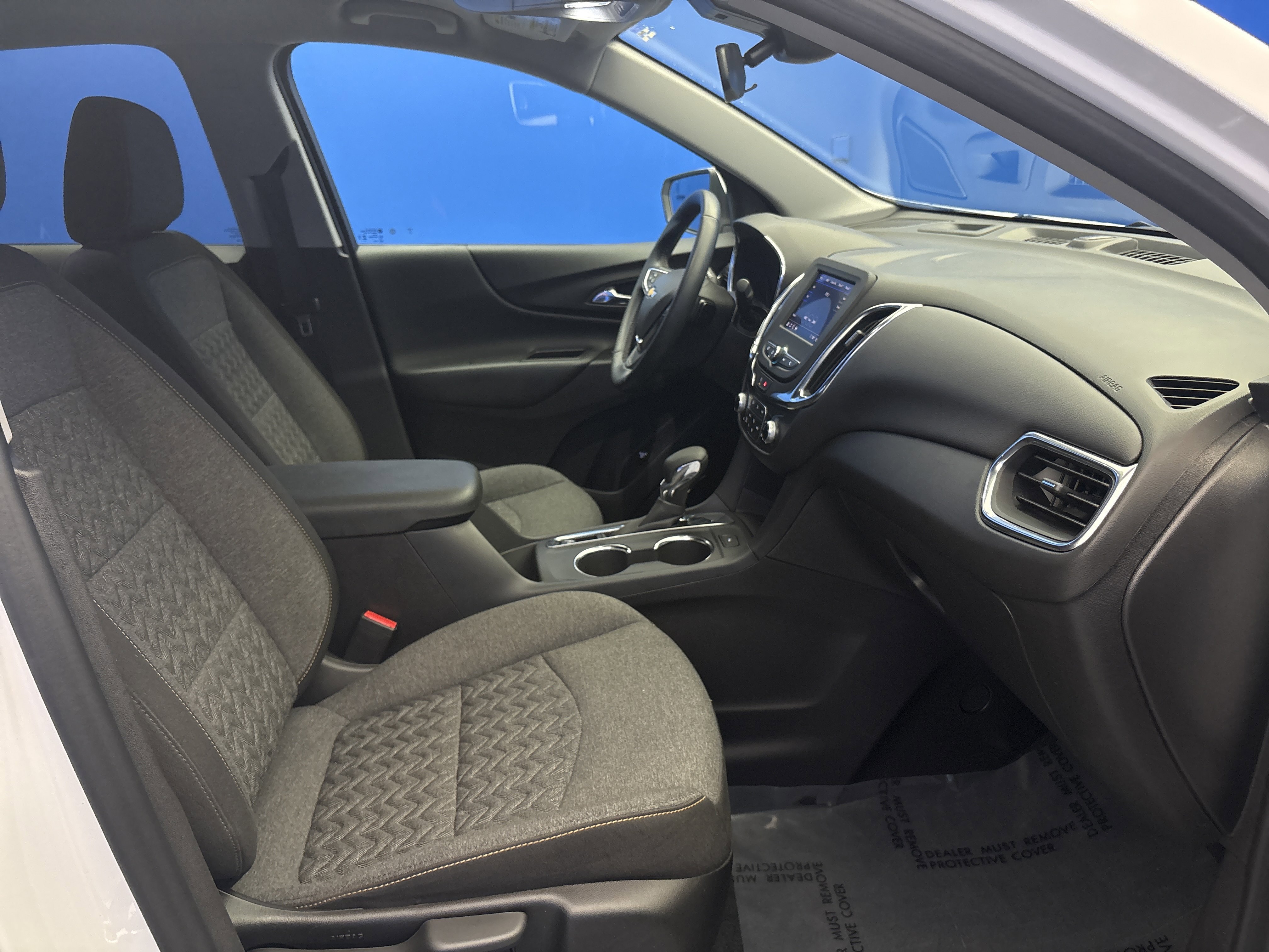 Used 2024 Summit White Chevrolet LT image 24
