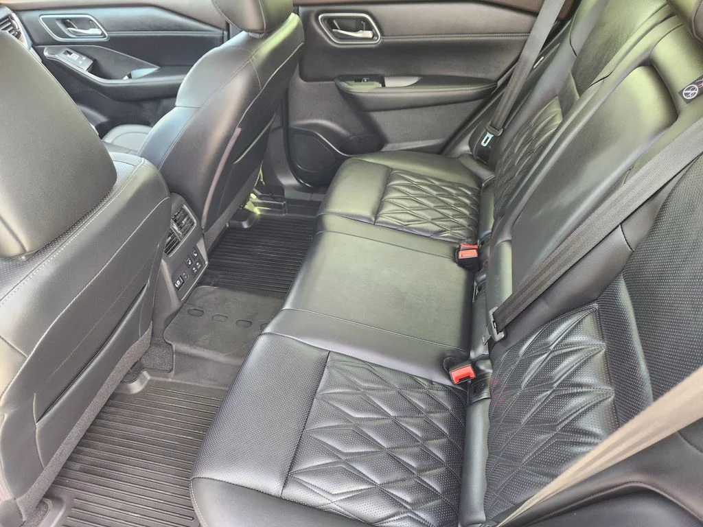 Certified Used 2023 Gray Nissan Platinum image 33