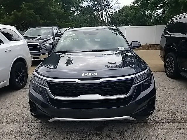 Used 2023 Gray Kia EX image 7