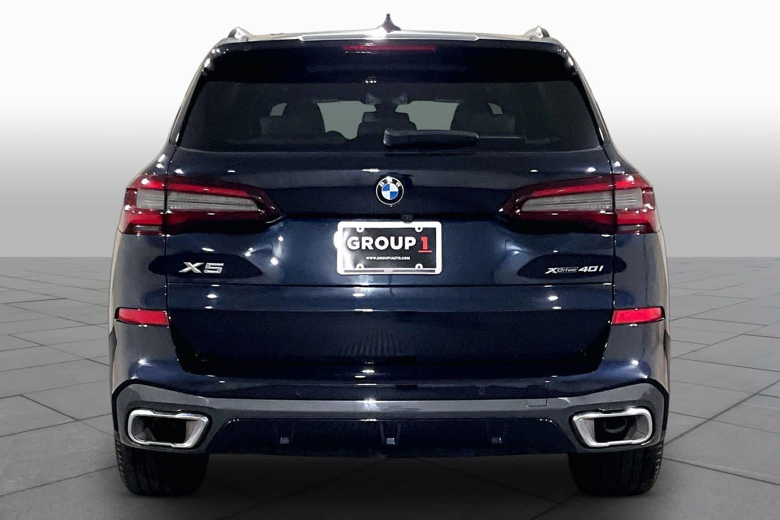 Used 2023 Carbon Black Metallic BMW xDrive40i image 4