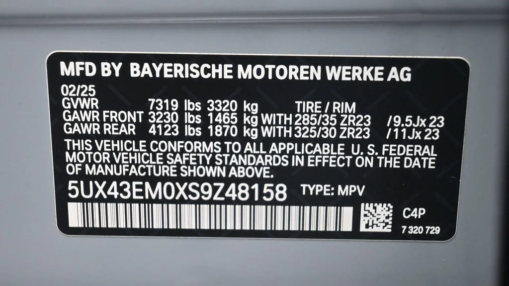 2025 BMW X7 ALPINA XB7 - Photo 28