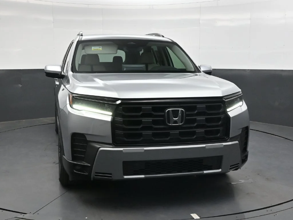 New 2026 Solar Silver Metallic Honda EX-L image 9