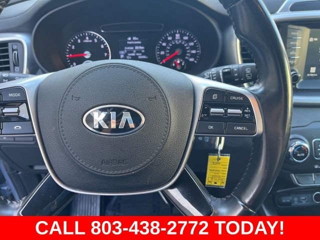 Used 2020 Silver Kia LX image 17