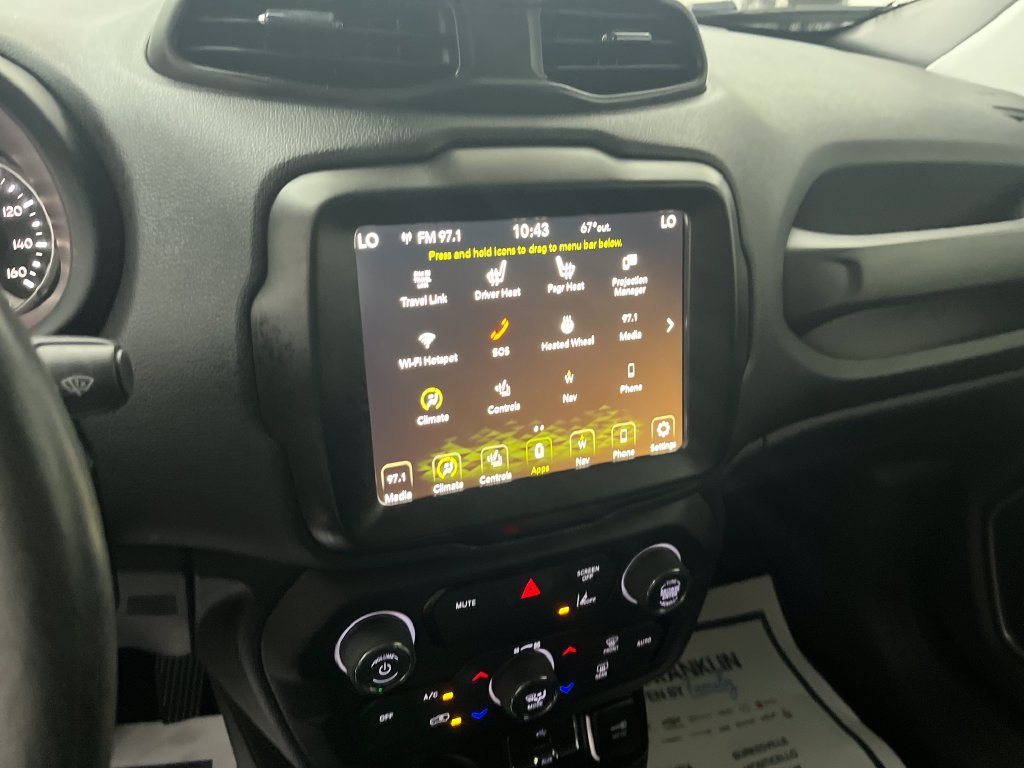 Used 2022 Black Jeep Latitude image 19
