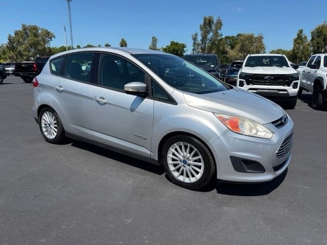 Used 2016 Silver Ford SE image 1