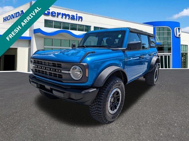2022 Ford Bronco 4-Door Base