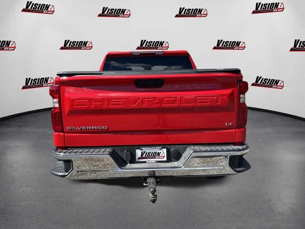 Used 2025 Red Chevrolet LT image 6