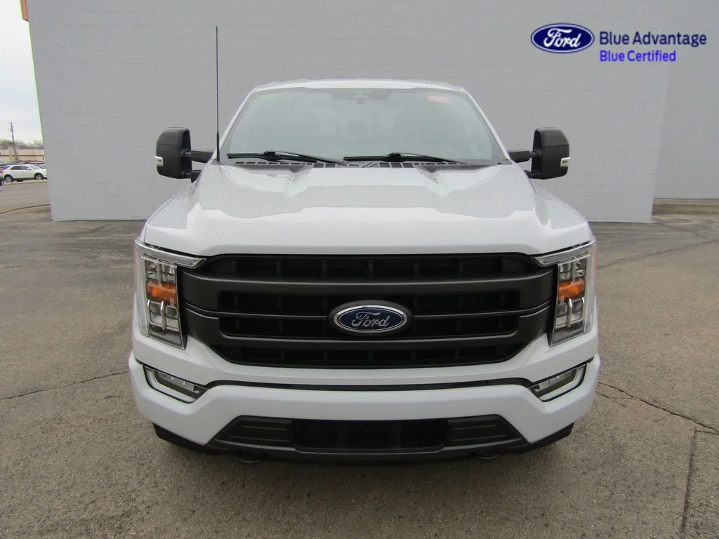 Certified Used 2023 Avalanche Ford Lariat image 4