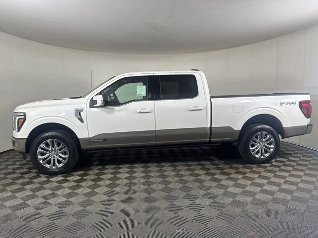New 2026 Star White Metallic Tri-Coat Ford King Ranch image 7
