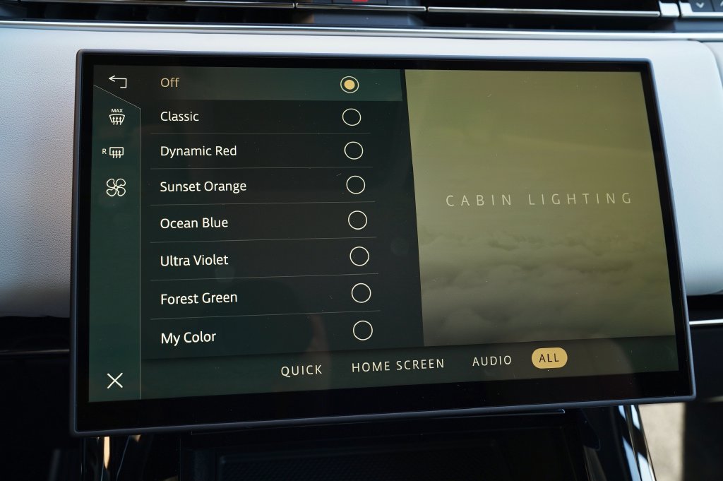 New 2027 British Racing Green Land Rover Dynamic SE image 22