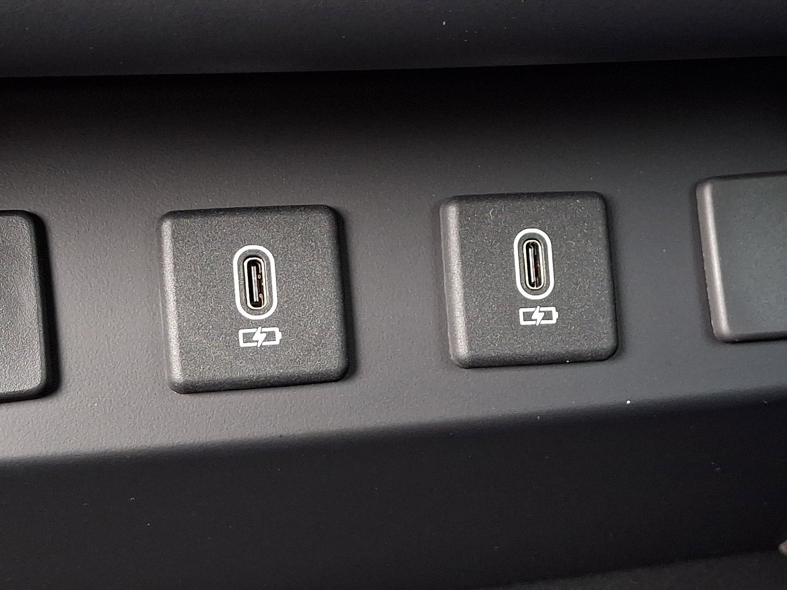 New 2026 Borasco Grey LAND ROVER X-Dynamic SE image 6