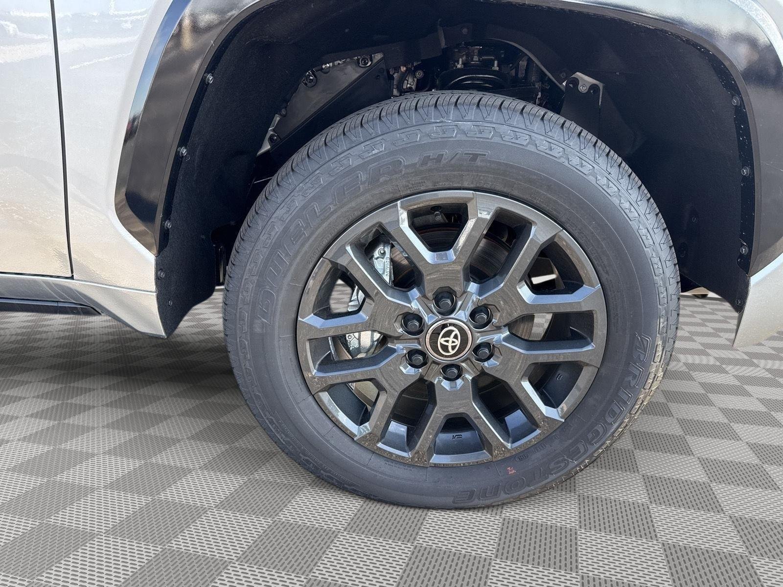 2026 Toyota Tundra Platinum - Photo 9