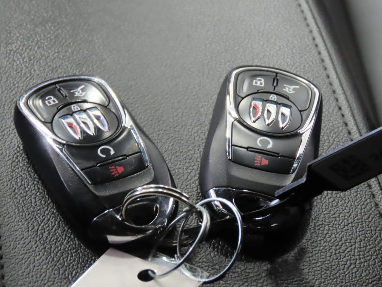 Used 2025 Summit White Buick Sport Touring image 17