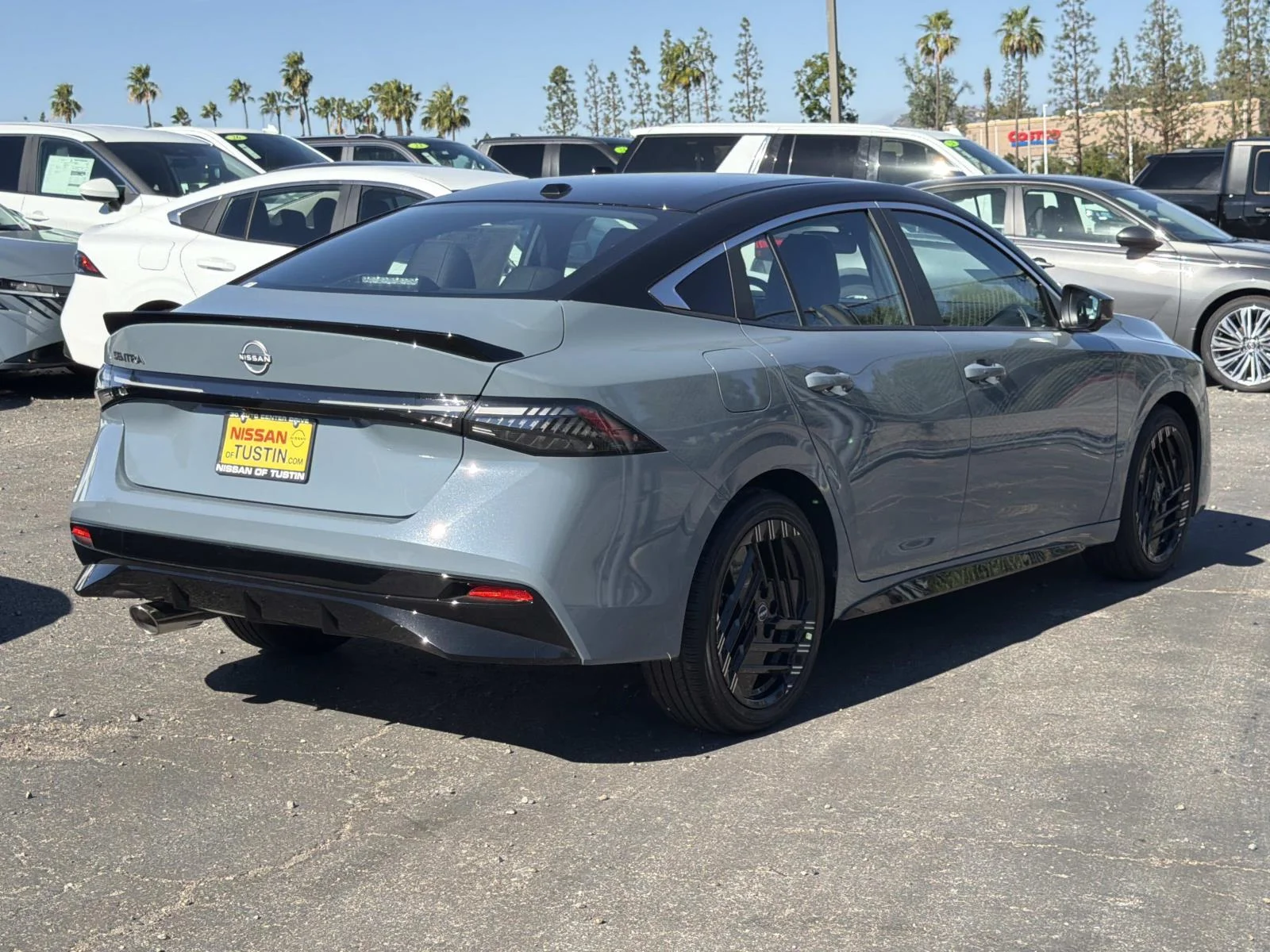 New 2027 Atlantic Gray Metallic/Super Black Nissan SR image 8