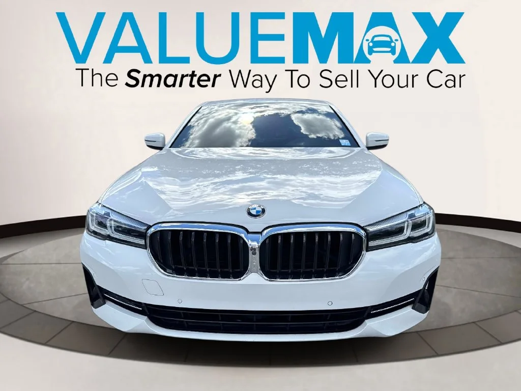 Used 2021 White BMW 530i image 9