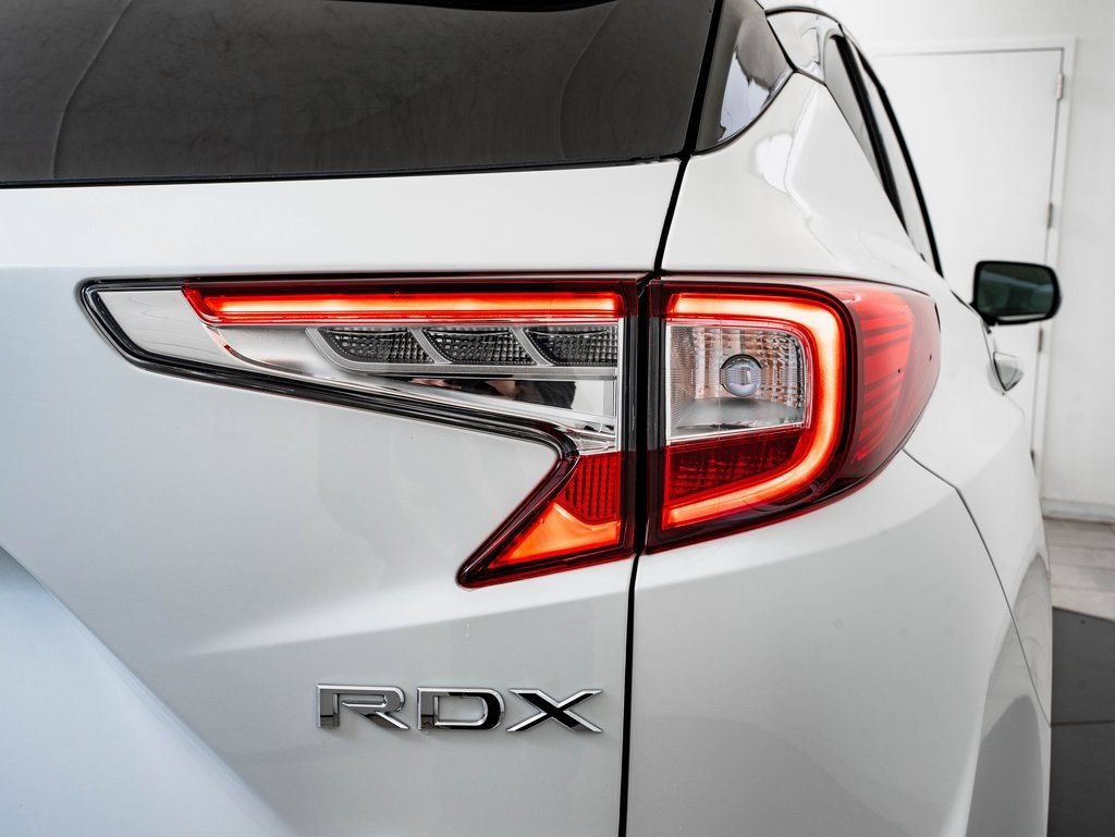 Used 2026 Platinum White Acura Advance Package image 9