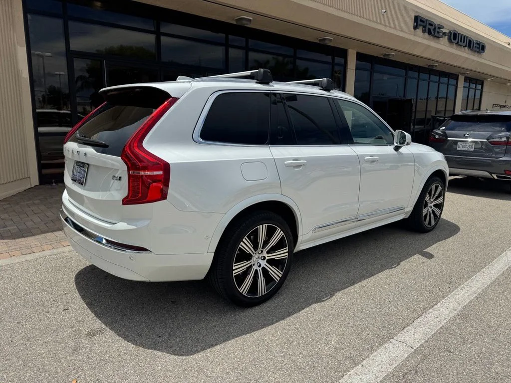 Used 2024 White Volvo Ultimate image 5