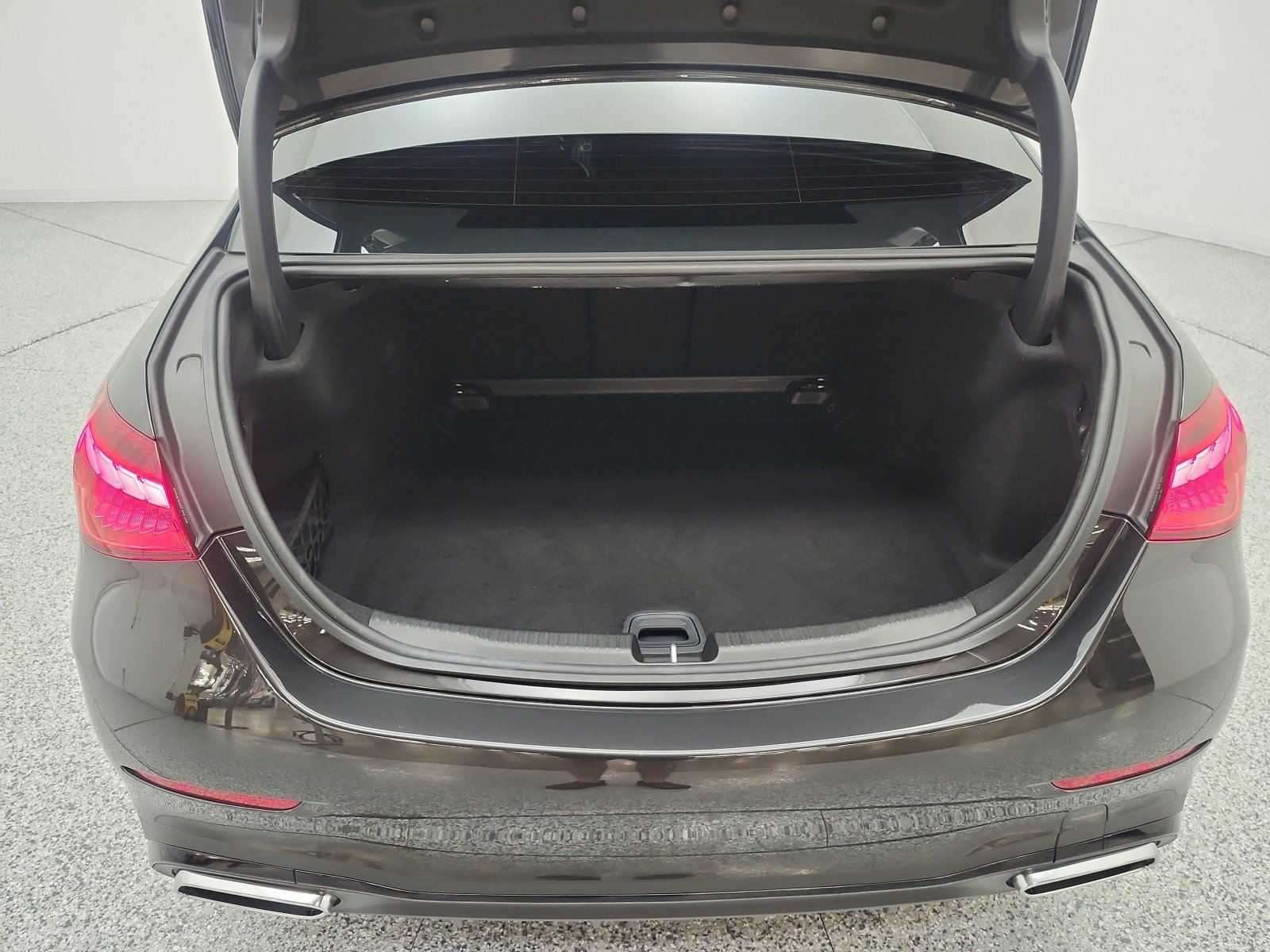 Certified Used 2023 Graphite Grey Metallic Mercedes-Benz C 300 Sedan image 21