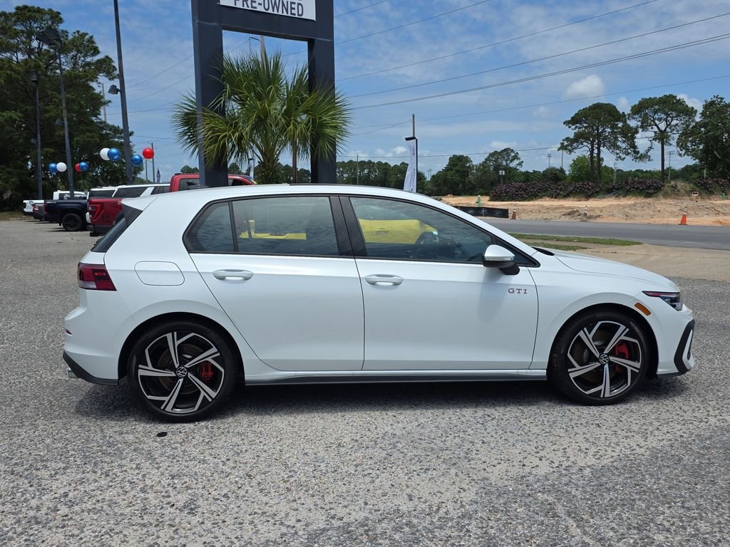 2026 Volkswagen Golf GTI SE - Photo 8