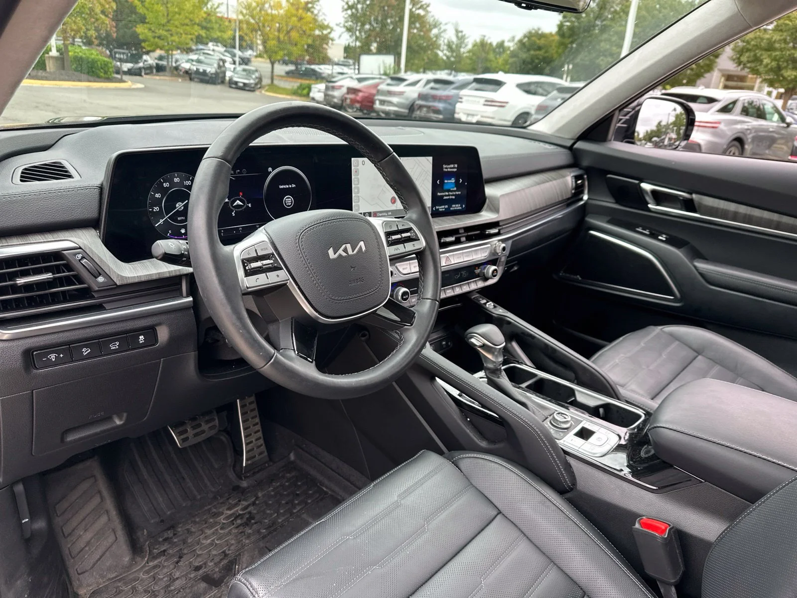 Used 2025 Black Kia SX-Prestige image 27